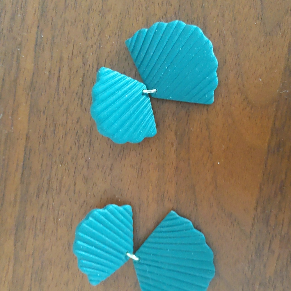 Elysian theory dark green earrings